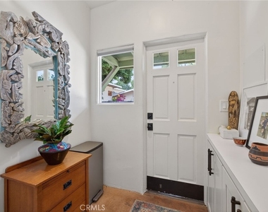 223 S Padre Juan Avenue - Photo Thumbnail 18