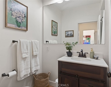223 S Padre Juan Avenue - Photo Thumbnail 22