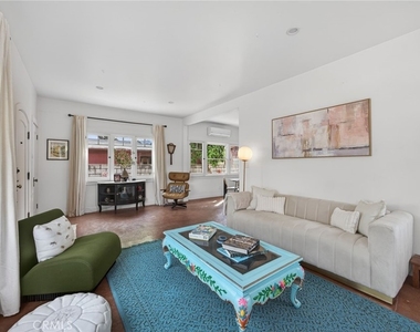 223 S Padre Juan Avenue - Photo Thumbnail 10