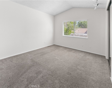 1232 Kings - Photo Thumbnail 11
