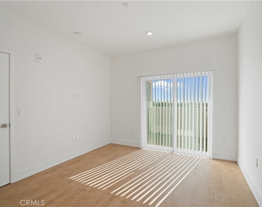 8750 Sepulveda Boulevard - Photo Thumbnail 18