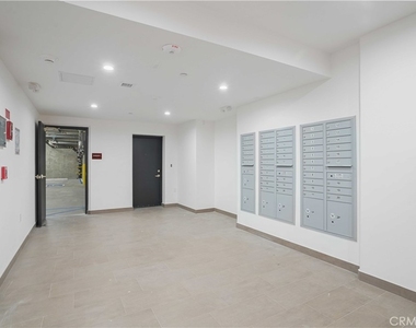 8750 Sepulveda Boulevard - Photo Thumbnail 5