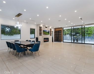 5017 Hesperia Ave - Photo Thumbnail 10