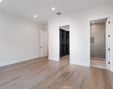 5017 Hesperia Ave - Photo Thumbnail 36