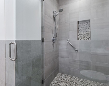 5017 Hesperia Ave - Photo Thumbnail 23