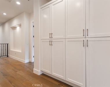 5017 Hesperia Ave - Photo Thumbnail 39