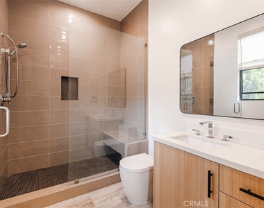 5017 Hesperia Ave - Photo Thumbnail 41