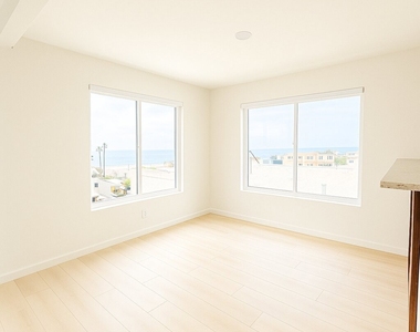 2124 Hermosa Avenue - Photo Thumbnail 17