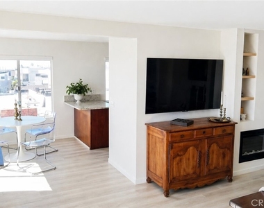 2124 Hermosa Avenue - Photo Thumbnail 8