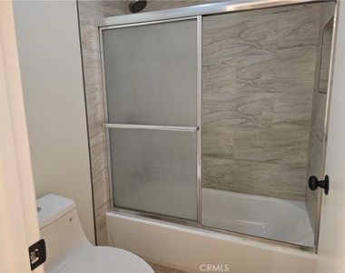 1350 W Lambert - Photo Thumbnail 2