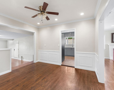 3101 N Olive Avenue - Photo Thumbnail 11