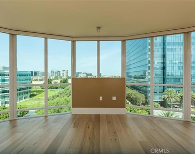 3141 Michelson Drive - Photo Thumbnail 2