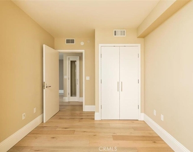 3141 Michelson Drive - Photo Thumbnail 11