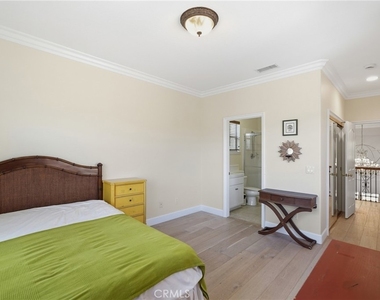 27672 Daisyfield - Photo Thumbnail 14
