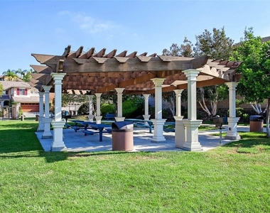 27672 Daisyfield - Photo Thumbnail 46