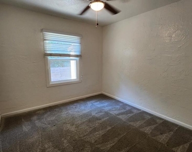 728 W 1st Avenue - Photo Thumbnail 6