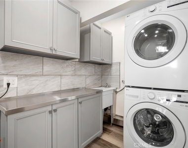 614 N 4th Street - Photo Thumbnail 7