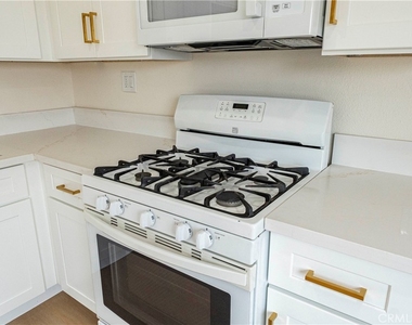 11633 Terradell - Photo Thumbnail 7