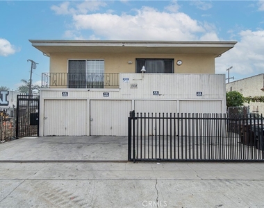1308 E Oaks Street - Photo Thumbnail 16