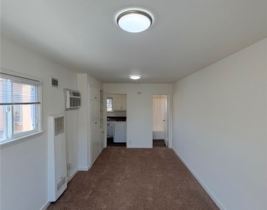 9420 Las Tunas Drive - Photo Thumbnail 1