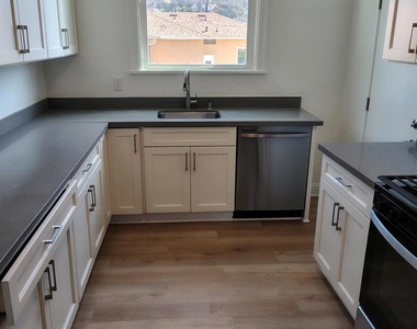 2684 73rd Avenue - Photo Thumbnail 13