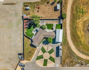 59 Old Stagecoach Rd - Photo Thumbnail 59