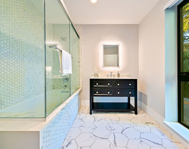 721 N Beverly Drive - Photo Thumbnail 18