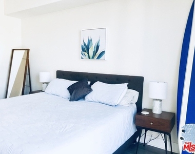 1241 5th Street - Photo Thumbnail 17