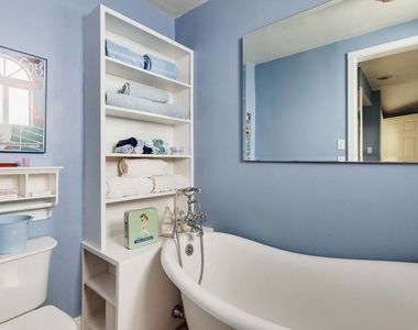 3024 Angus Street - Photo Thumbnail 11