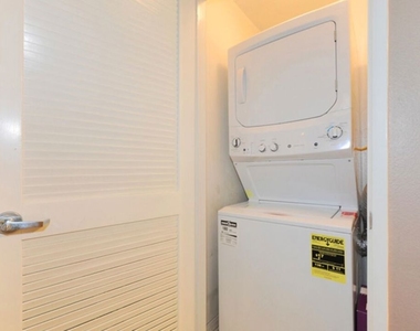 2222 Beachwood Drive - Photo Thumbnail 11