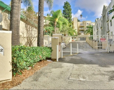 2222 Beachwood Drive - Photo Thumbnail 44