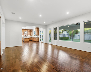 25301 Prado De Los Arboles - Photo Thumbnail 16