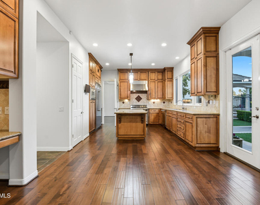 25301 Prado De Los Arboles - Photo Thumbnail 13