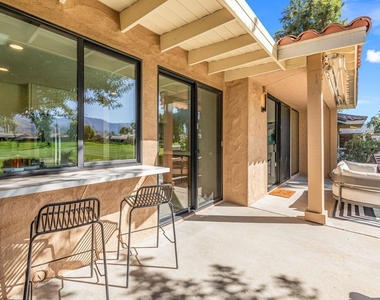 179 Gran Via - Photo Thumbnail 47