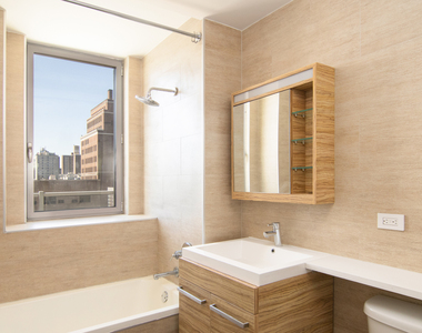 321 W 110th St - Photo Thumbnail 13