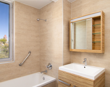 321 W 110th St - Photo Thumbnail 11