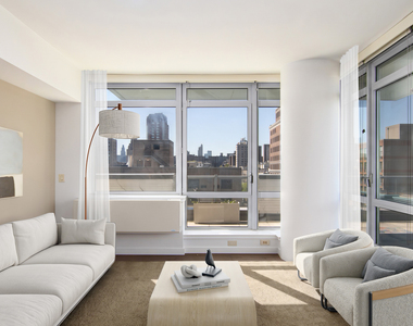 321 W 110th St - Photo Thumbnail 2