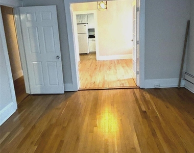 1 E Carver Street - Photo Thumbnail 8