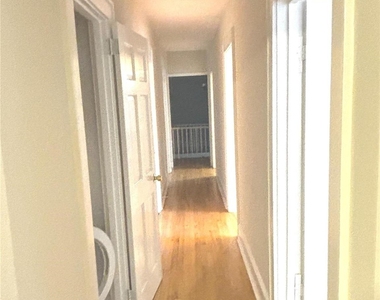 1 E Carver Street - Photo Thumbnail 1