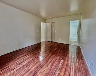 5 Lexington Hill - Photo Thumbnail 14
