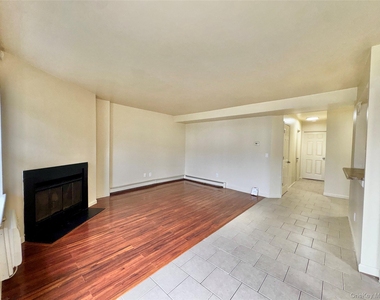 5 Lexington Hill - Photo Thumbnail 1