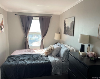 855 E Broadway - Photo Thumbnail 4