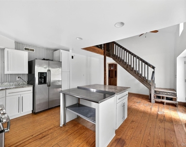 79 Quaker Hill Road - Photo Thumbnail 5