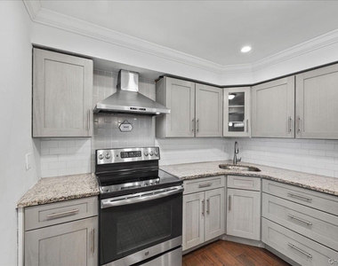 56-25 226 Street - Photo Thumbnail 15