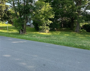 165 S Cross Road - Photo Thumbnail 7