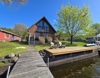 36 Ten Broeck Lane - Photo Thumbnail 16