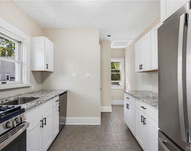 16 Terrace Place - Photo Thumbnail 8