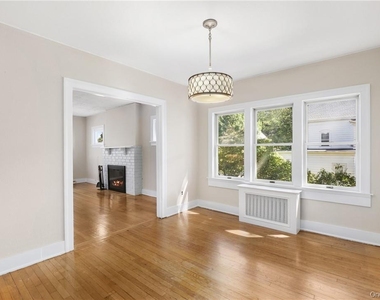 16 Terrace Place - Photo Thumbnail 5