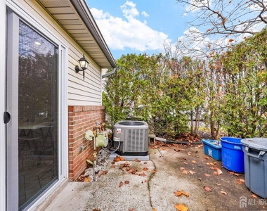 34 Sassafras Court - Photo Thumbnail 19