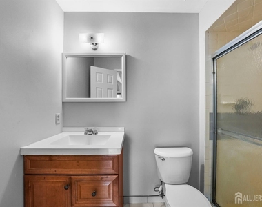 34 Sassafras Court - Photo Thumbnail 14